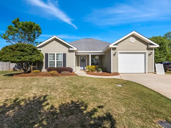 217 Ellington Ct, Perry, GA 31069