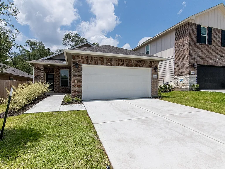 18565 Meadow Point Ln — Photo 23