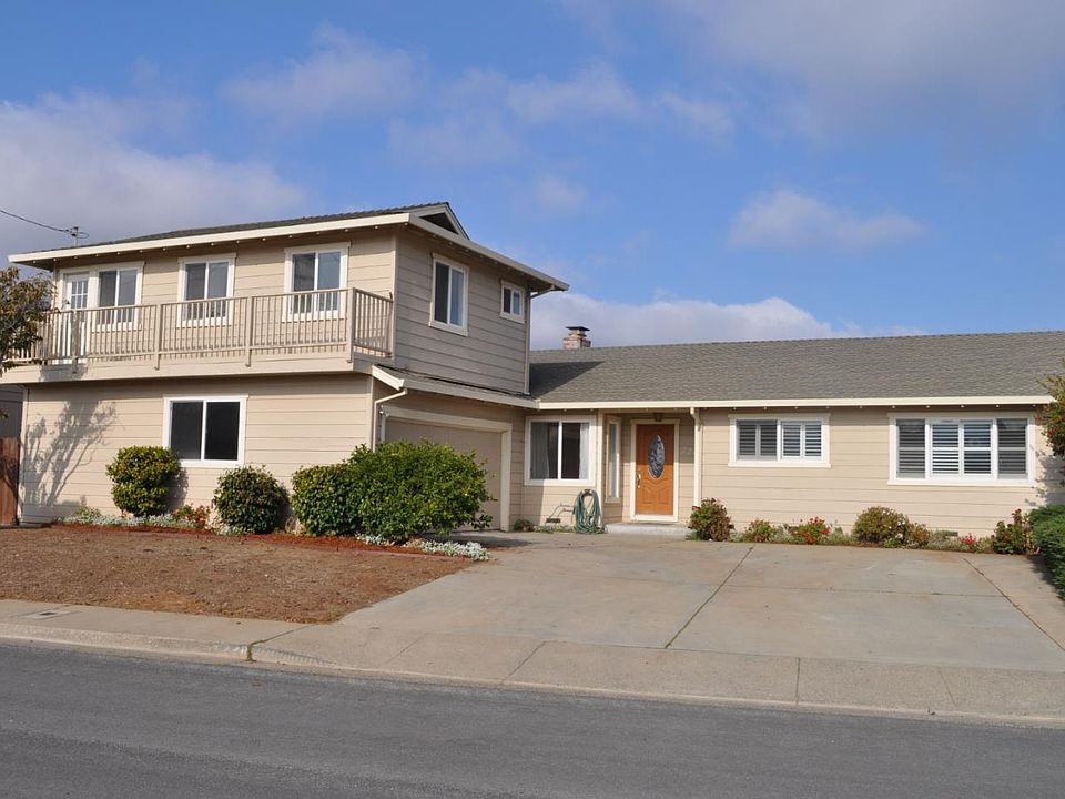 1st image of 224 Briarwood Dr