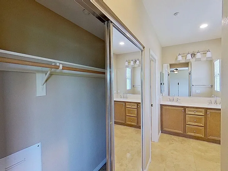 32 Meridian Dr — Photo 19