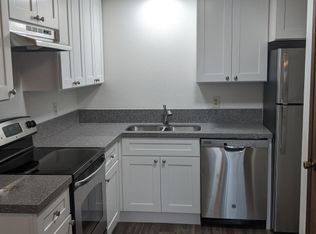 9806 158th St E APT 1, Puyallup, WA 98375