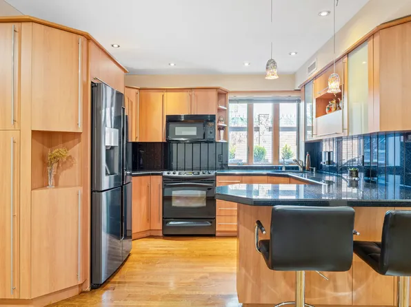 3821 Avenue S image 31 of 42