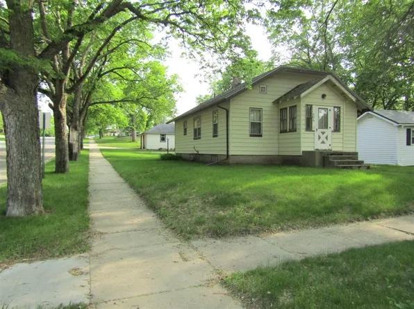 305 5th Ave, Granite Falls, MN 56241