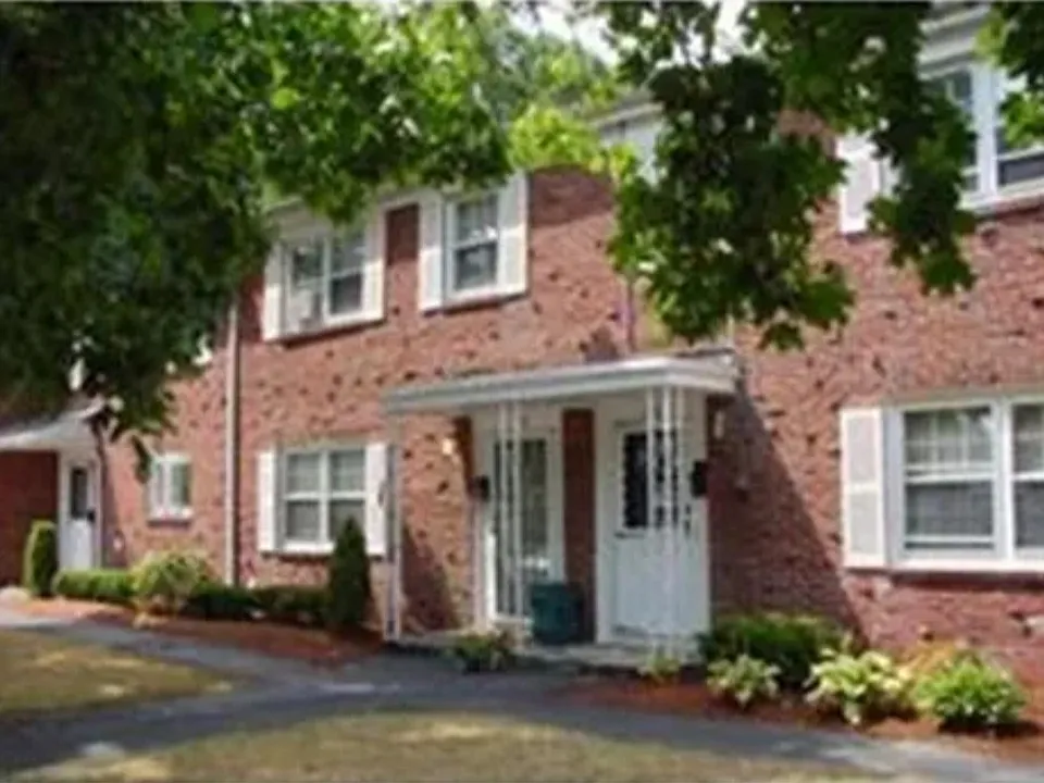 39 Tucker Dr