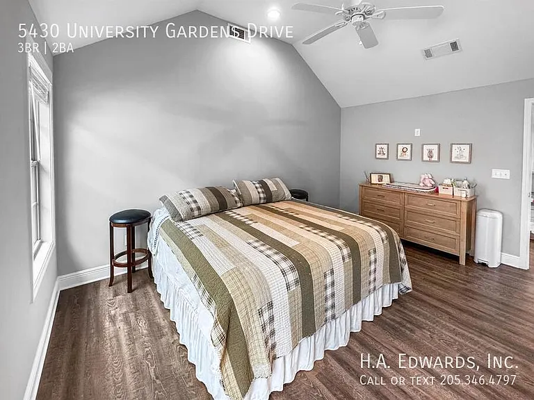 5430 University Gardens Dr — Photo 7