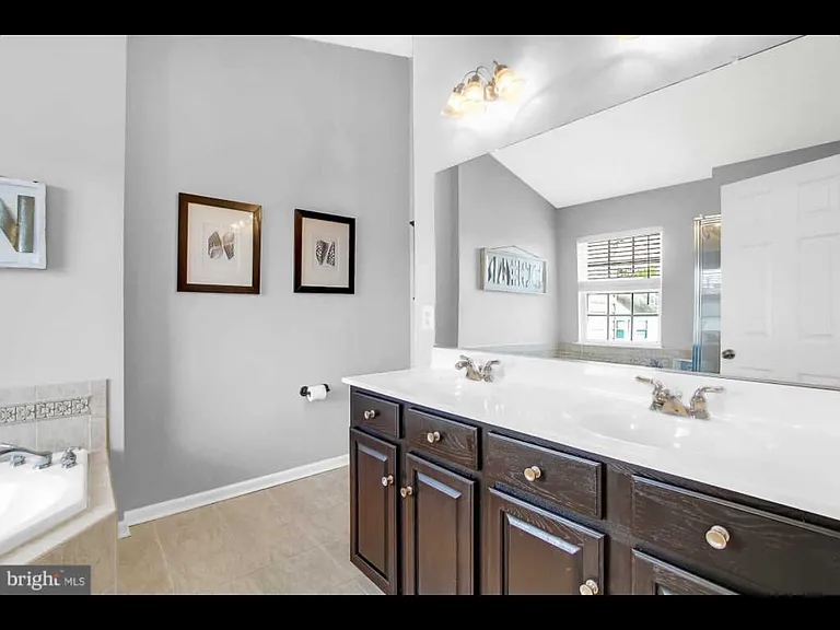 711 Wineberry Way — Photo 20