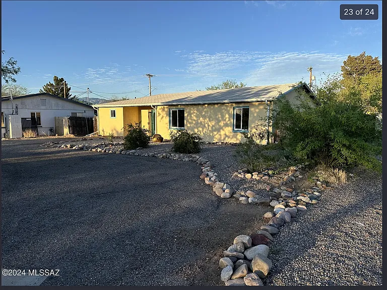 1025 S Van Buren Ave — Photo 10