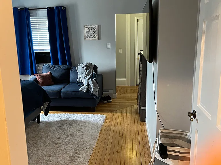 50 Ashton St #1 — Photo 7