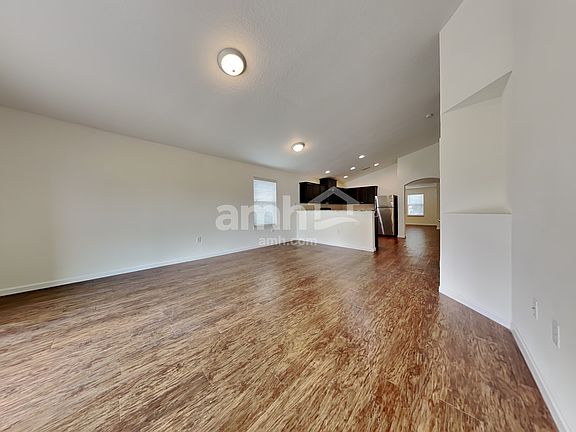 4th image of 3353 Bradley Creek Pkwy