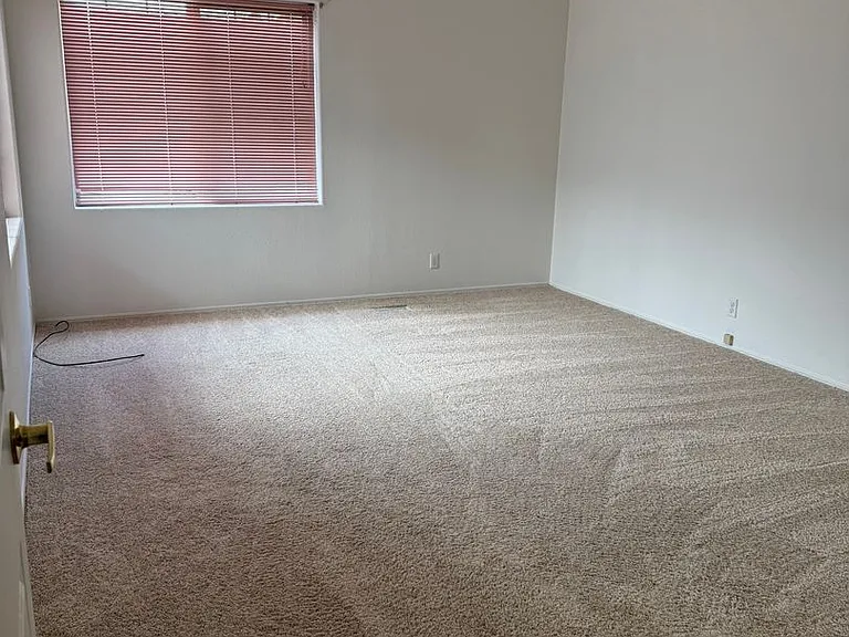 158 Village Dr — Photo 8