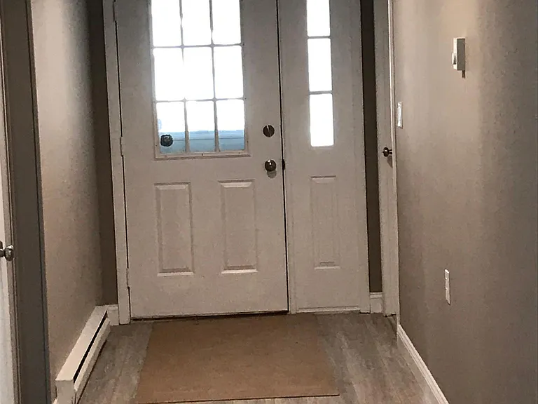 34 Marlow Ave — Photo 2