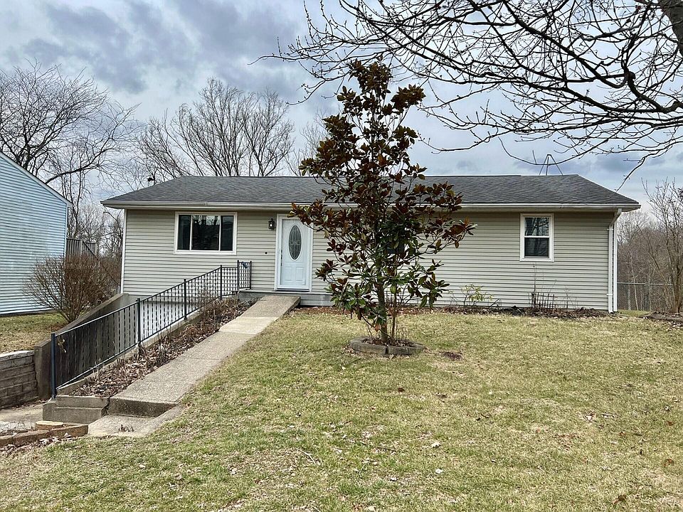 1st image of 4807 Wildwood Dr
