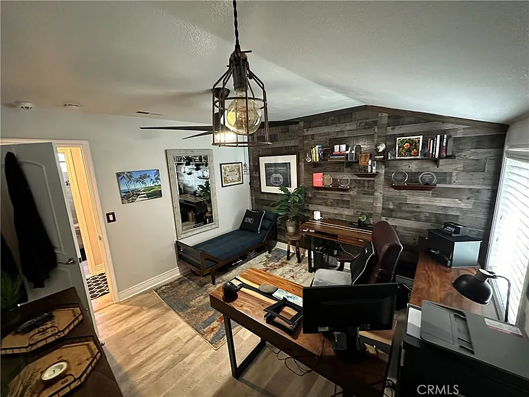 5311 Hendricksen Dr — Photo 15
