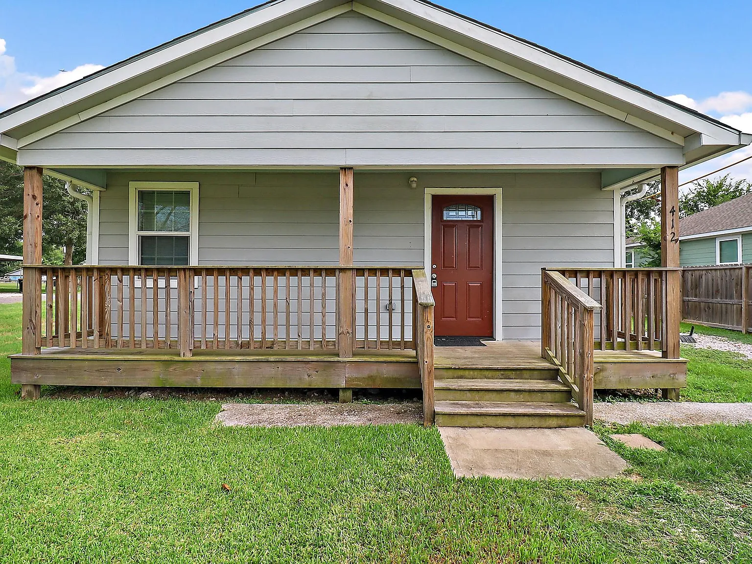 3 bed, 2.0 bath, 1344 sqft, $1,700 — Photo 1