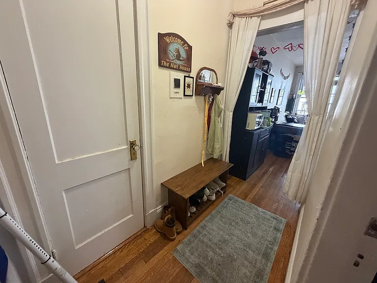 14 Melvin Ave #3A — Photo 7