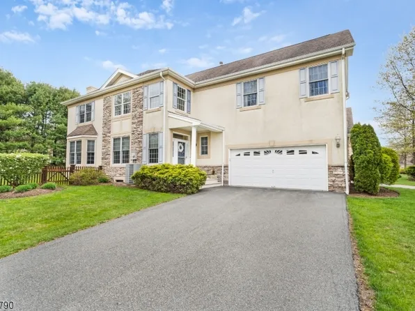 35 Wyckoff Way, Chester Twp., NJ 07930