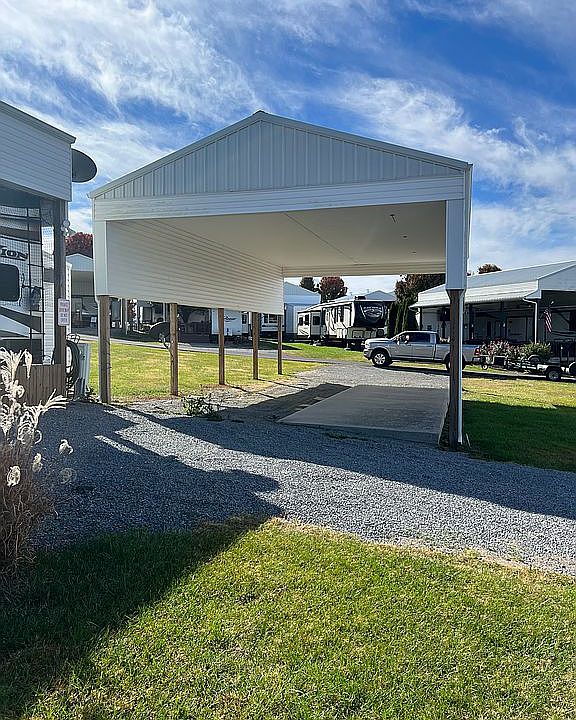 193 State Highway 1383 Wolf Creek Resort Park J #6-7, Russell Springs