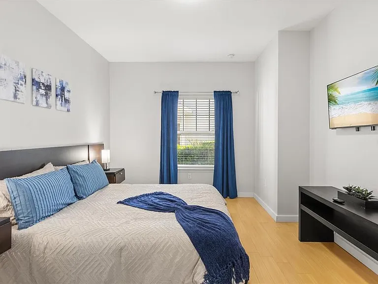5356 Diplomat Ct #107 — Photo 26
