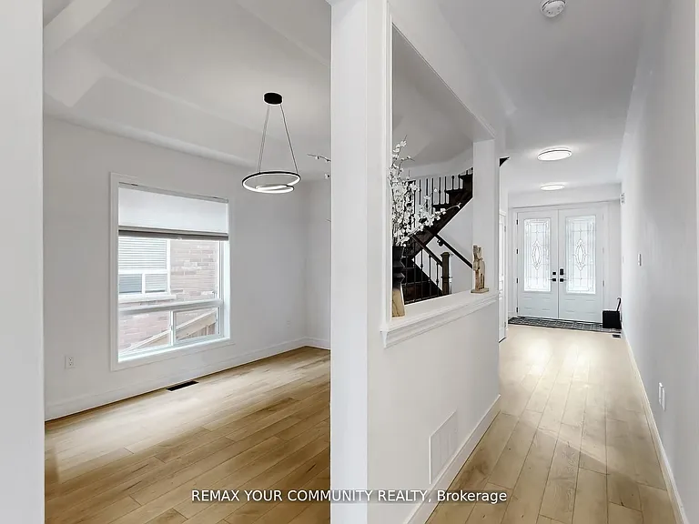 25 Bache Ave #UPPER LEVEL MAIN — Photo 9