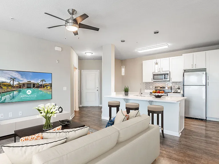 Art Avenue Apartments — Photo 16