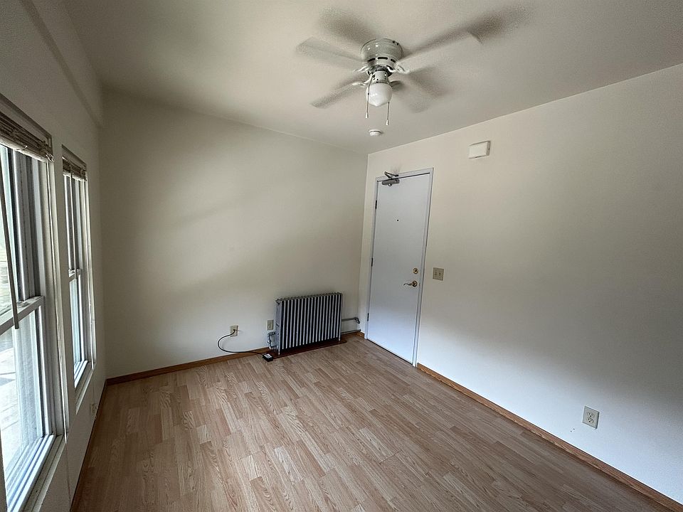 1st image of 635 Howard Pl #10731678