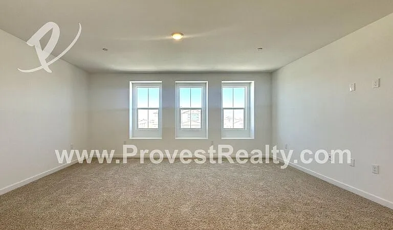 8792 Newcastle Ave — Photo 12