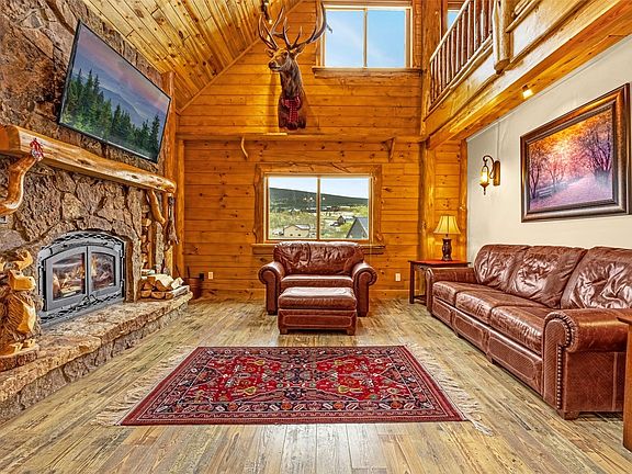 5th image of 3418 High Creek Rd