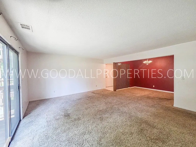 9523 University Ave #6 — Photo 7