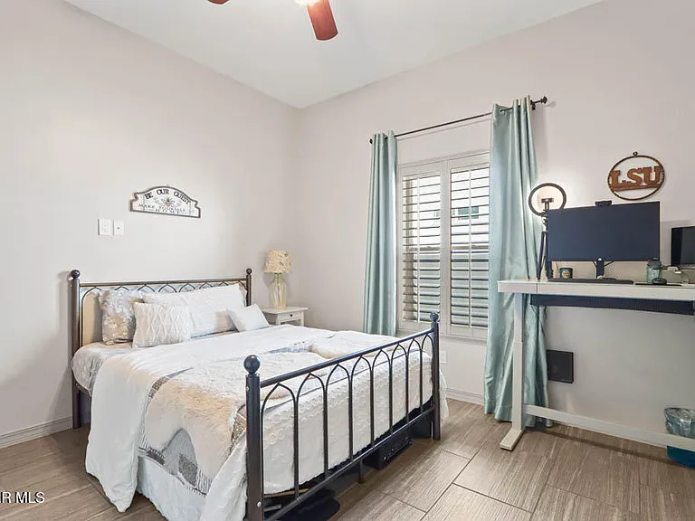 14553 Hunters Grove Ave — Photo 27