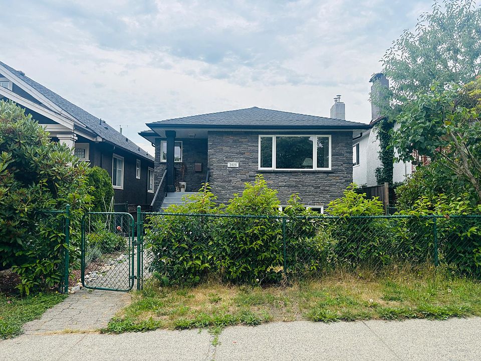 1st image of 2629 E 6th Ave