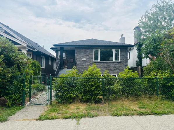 2629 E 6th Ave, Vancouver, BC V5M 1R4
