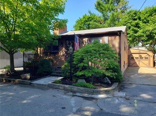 93 Spring Ave, Barrington, RI 02806