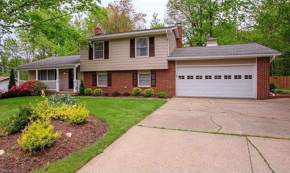 1st image of 250 Richlyn Dr