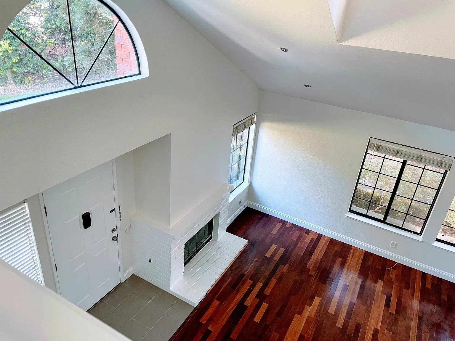 2717 Buena View Ct — Photo 3