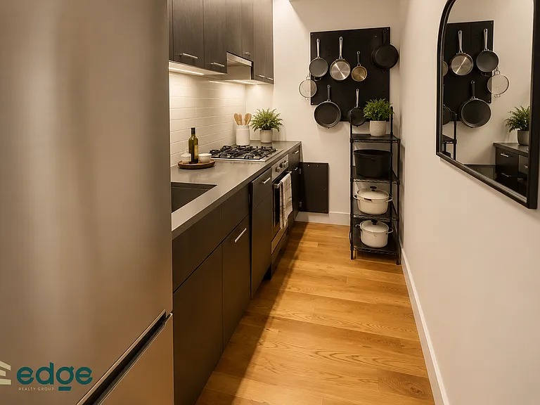 169 Graham Ave #405 — Photo 2