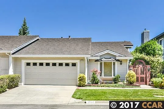 2137 Westward Pl photo 1