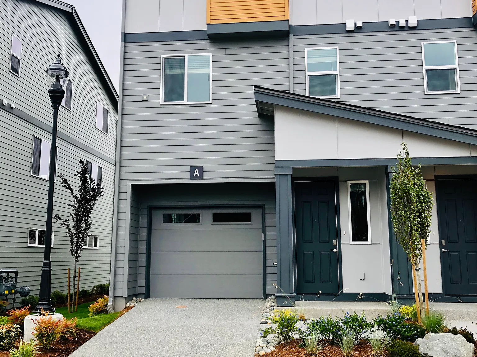 19223 36th Ave SE — Photo 2
