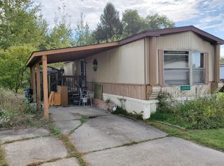 13139 Chardon Windsor Rd, Chardon, OH 44024