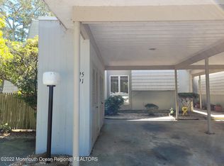 195 E Holly Ln #404, Tuckerton, NJ 08087