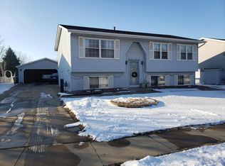 4805 25th Ave NW, Rochester, MN 55901