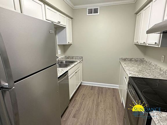 4th image of 600 Scenic Hwy APT 121