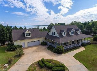 93 Brown Cir, Hartwell, GA 30643