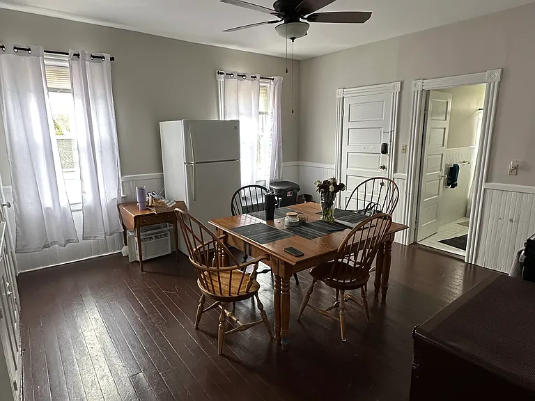 29 Prospect St #2 — Photo 7
