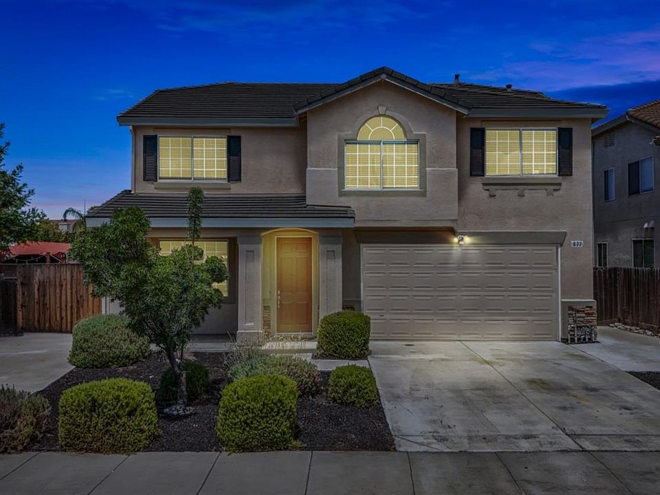 1st image of 677 Sagewood Ln