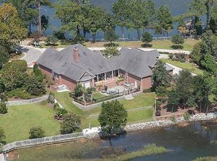 1716 Softwind Way, Wilmington, NC 28403