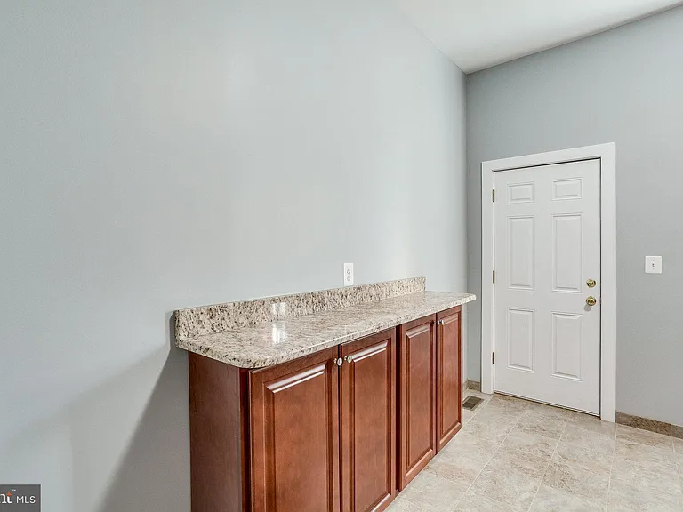 606 Q St NW — Photo 17