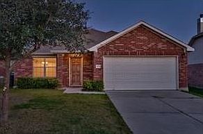 1st image of 124 Ashwood N
