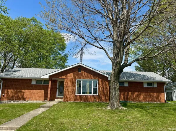 5600 Lone Star Ct, Kokomo, IN 46901
