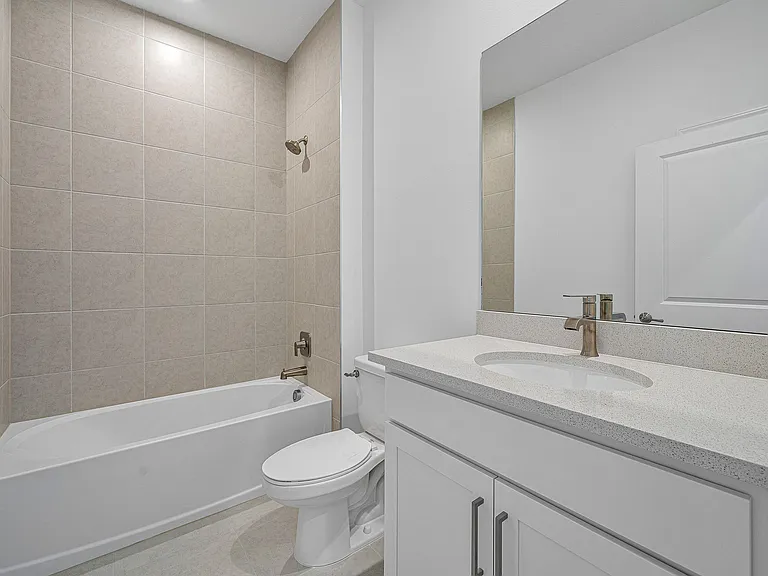 10720 SW Pioneer Pkwy — Photo 28