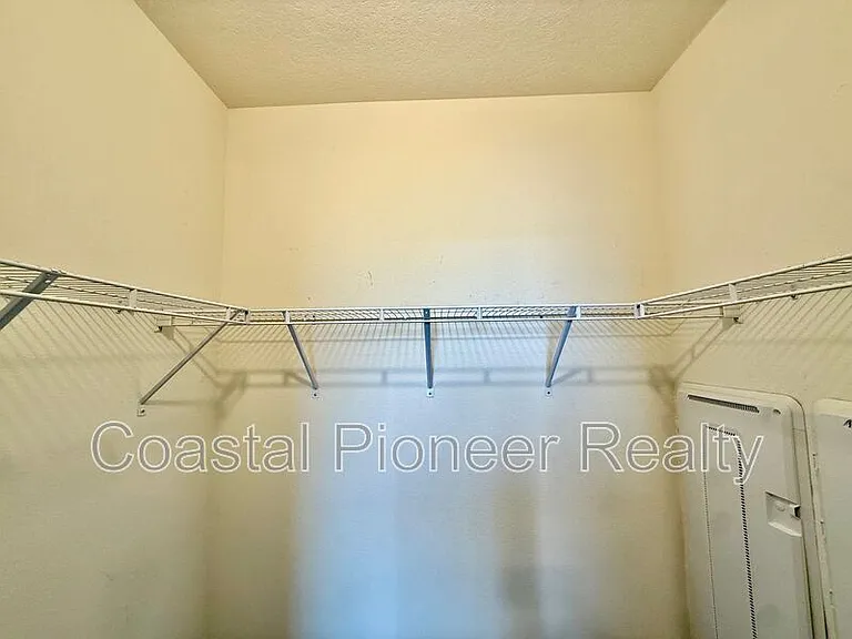 32794 Pez Landing Ln — Photo 18